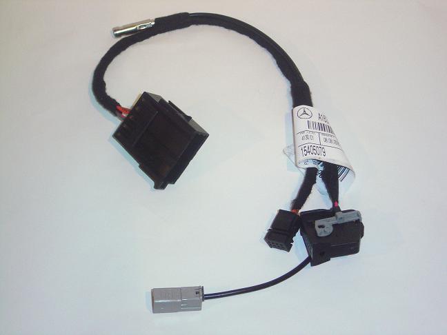Comand wiring loom adapter for 2002/2003 ML